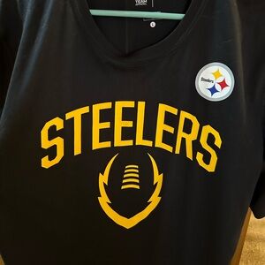 NIKE Steelers dri-fit T-shirt. Men’s Large.